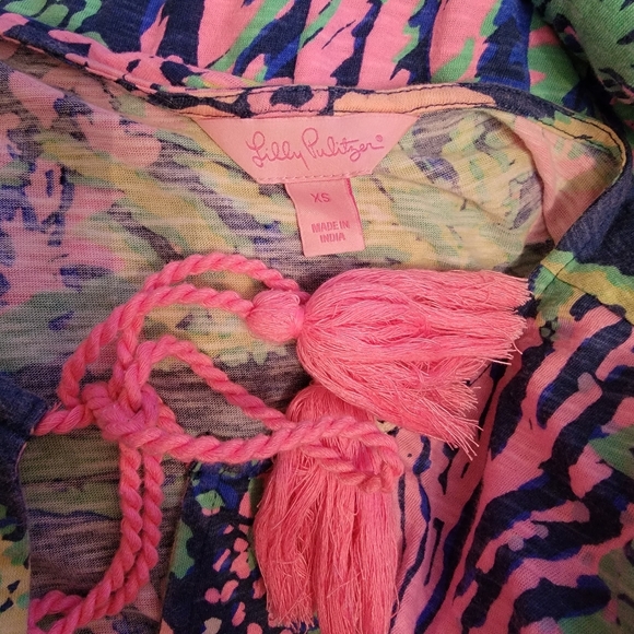 Lilly Pulitzer Size XS Cotton Tunic Top with Pink Tassel Tie - Picture 4 of 5